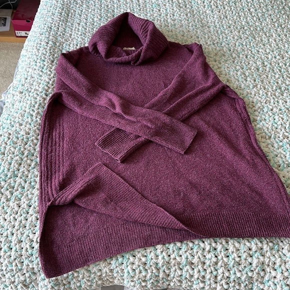 SO Cowl Neck Sweater - Picture 4 of 4